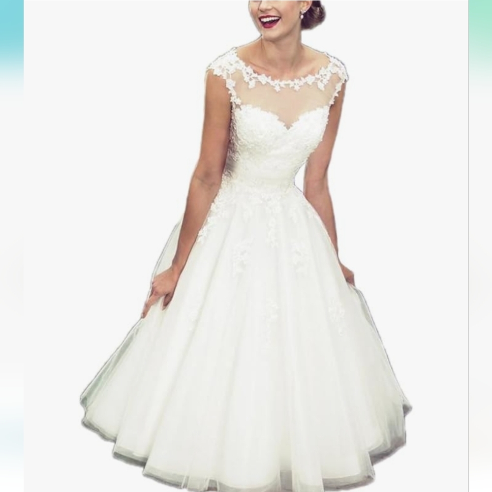 Vintage Style Short Wedding Dress Size 16